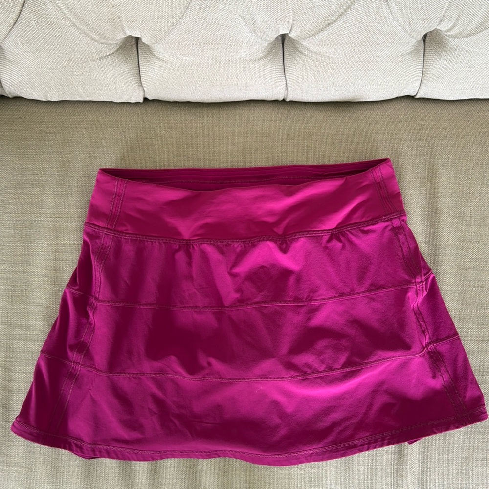 LULULEMON Pace Rival Mid-Rise Long Tennis Skirt (size 6)